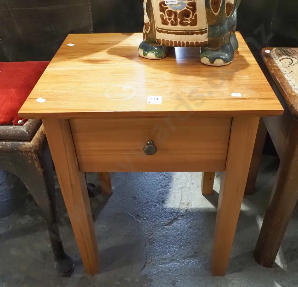 solid rimu single drawer end table - some rings to varnish Image 1++