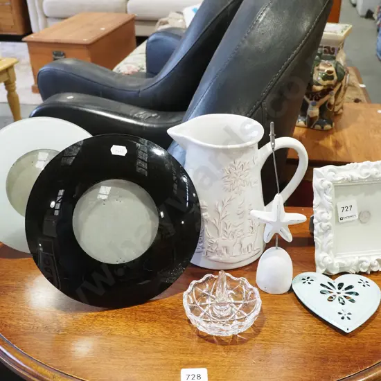 photo frames, decorative jug, ring dish etc