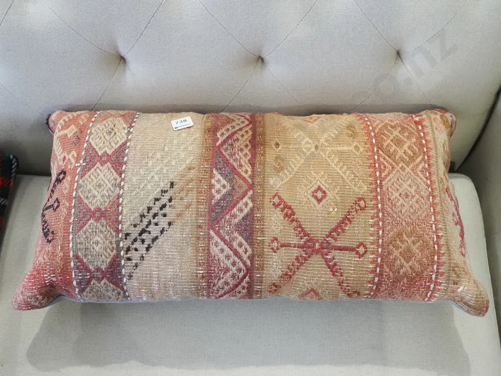 woven ethnic style cushion Image 1++
