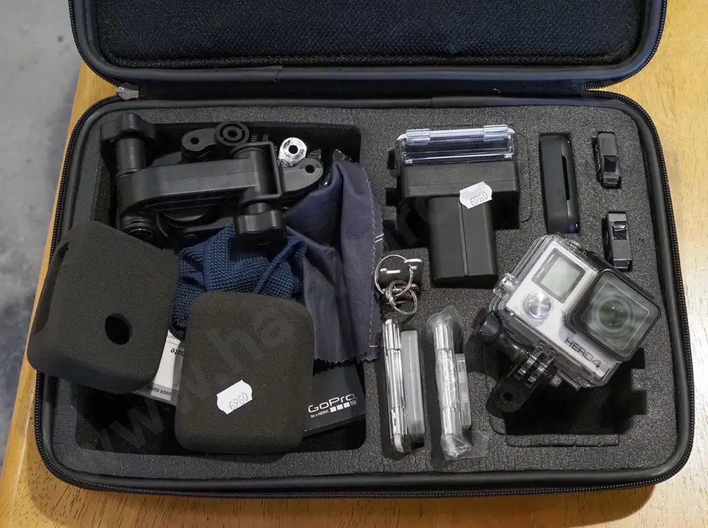 go-pro hero camera, bag and accessories Image 1++