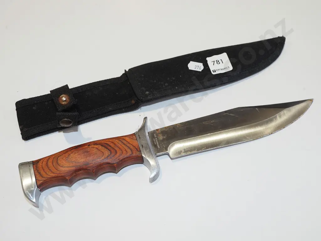 wood handled hunting knife & sheath Image 1++