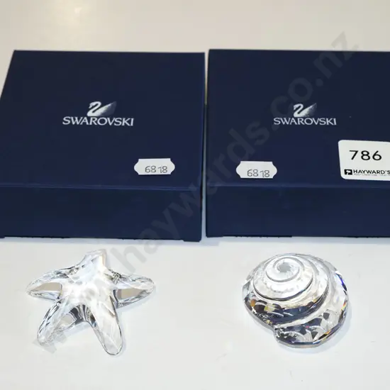 2x boxed Swarovski crystal ornaments - star fish & shell
