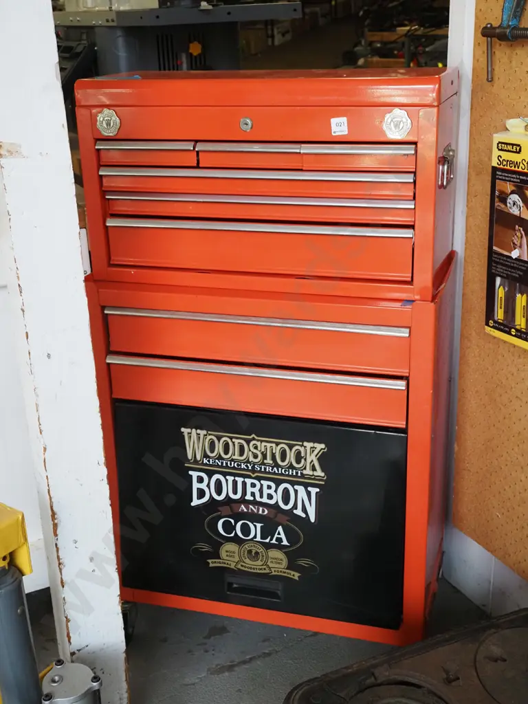 Woodstock Bourbon and Cola 2 piece tool chest on casters H1110  Image 1++