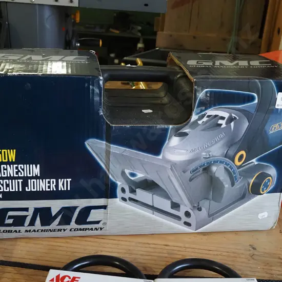 GMC 1350W magnesium biscuit joiner kit