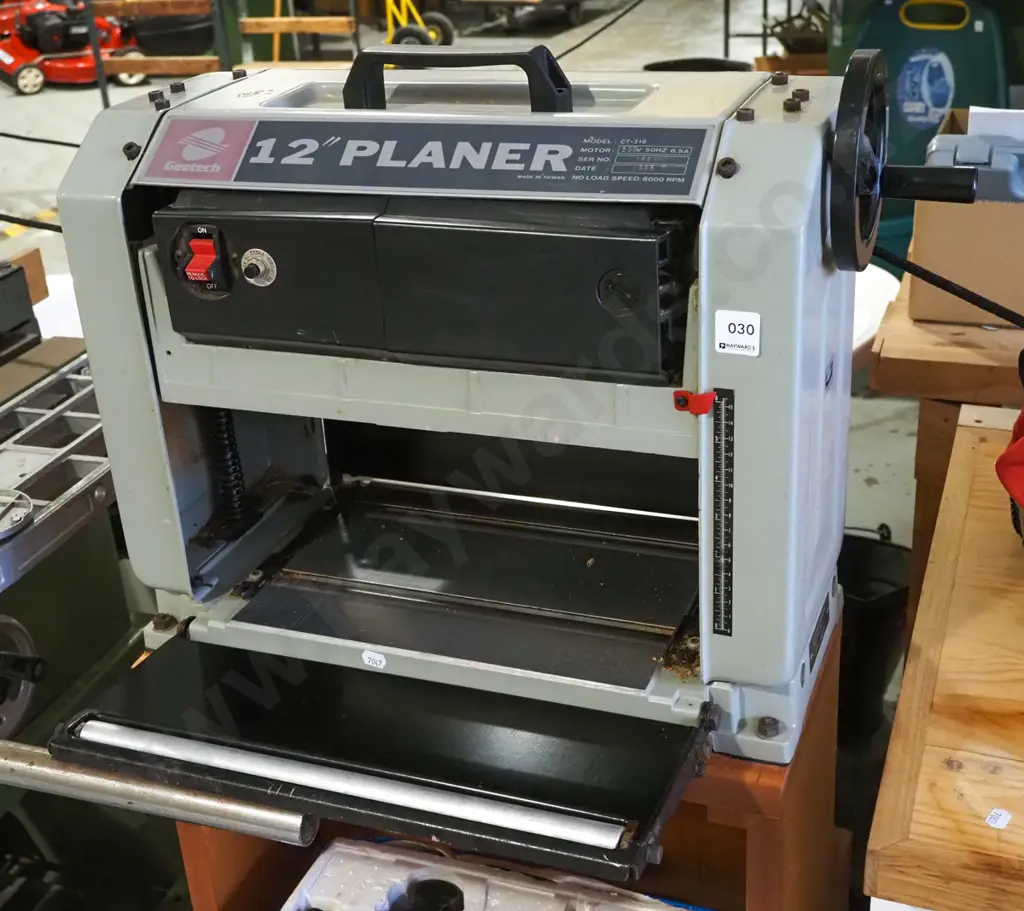 Geetech 12" planer on homemade custom wood stand  Image 1++