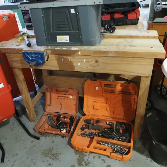 pine woodworker's bench with Record V175 vice H880 W1380 D540