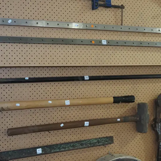 digging bar