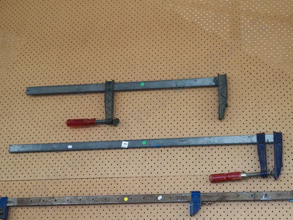 2x long F clamps Longest L1120 Image 1++
