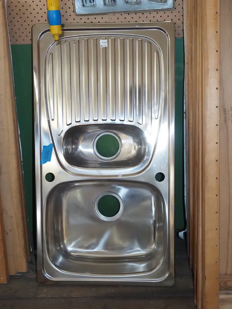 twin basin stainless steel sink H970 W510 Image 1++