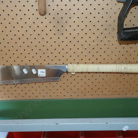 Japanese pull saw