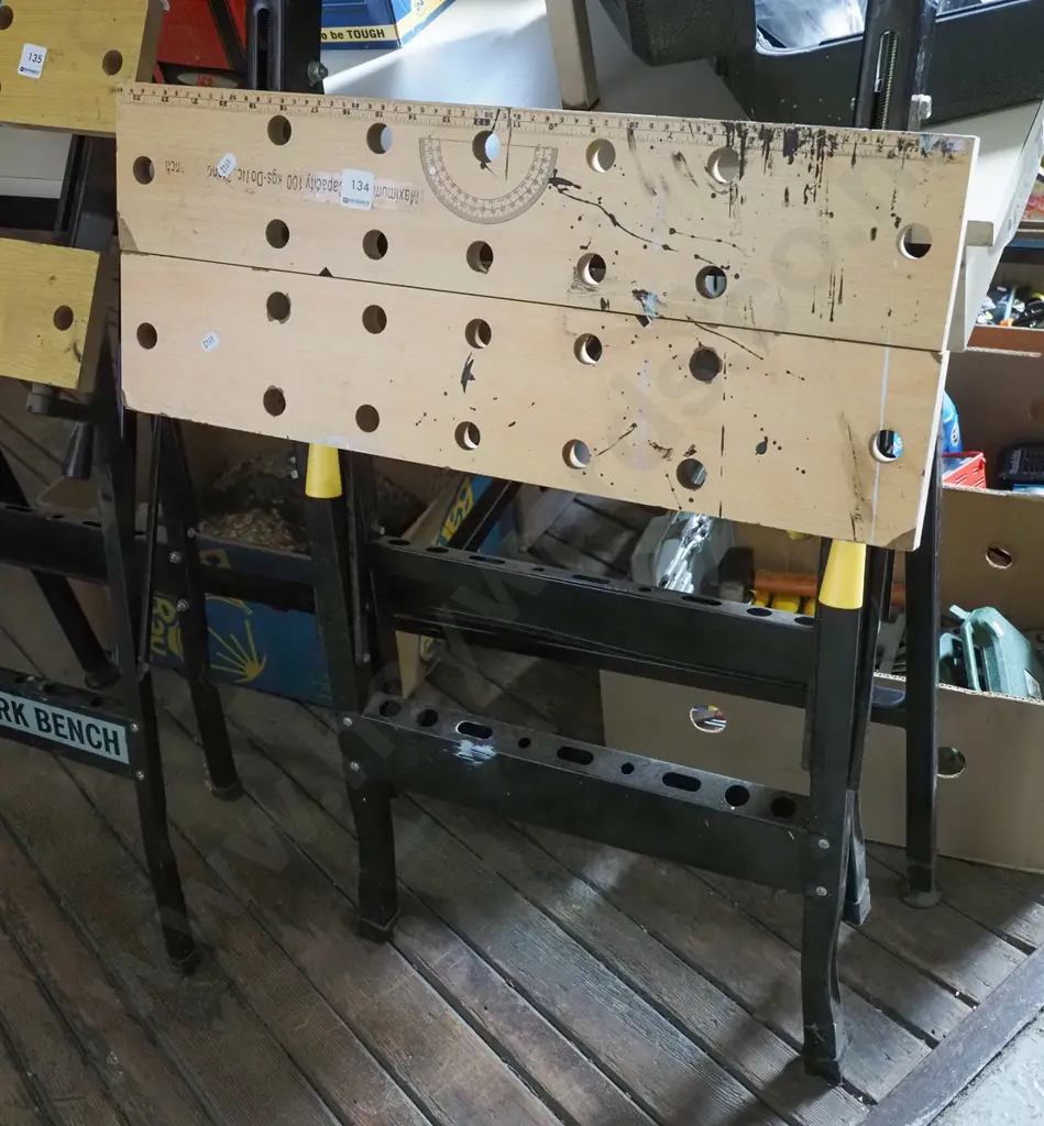 collapsable work bench Image 1++