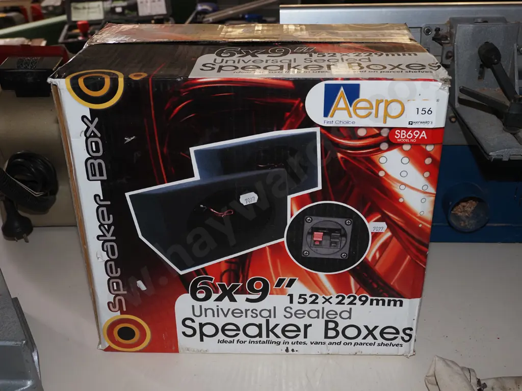 box; 152x299mm speaker boxes Image 1++