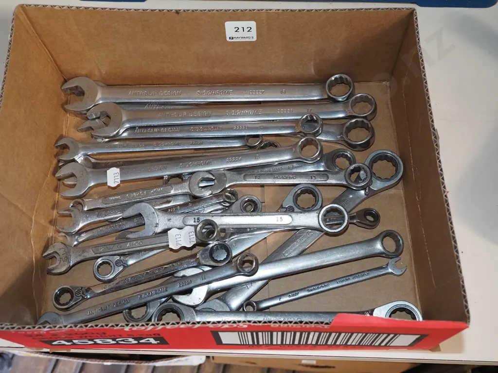 box; open end and ring spanners Image 1++