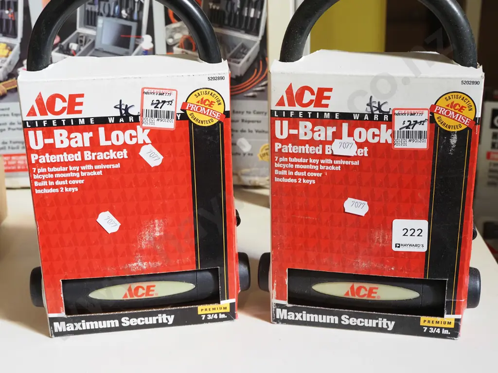 2x U-Bar Lock  Image 1++