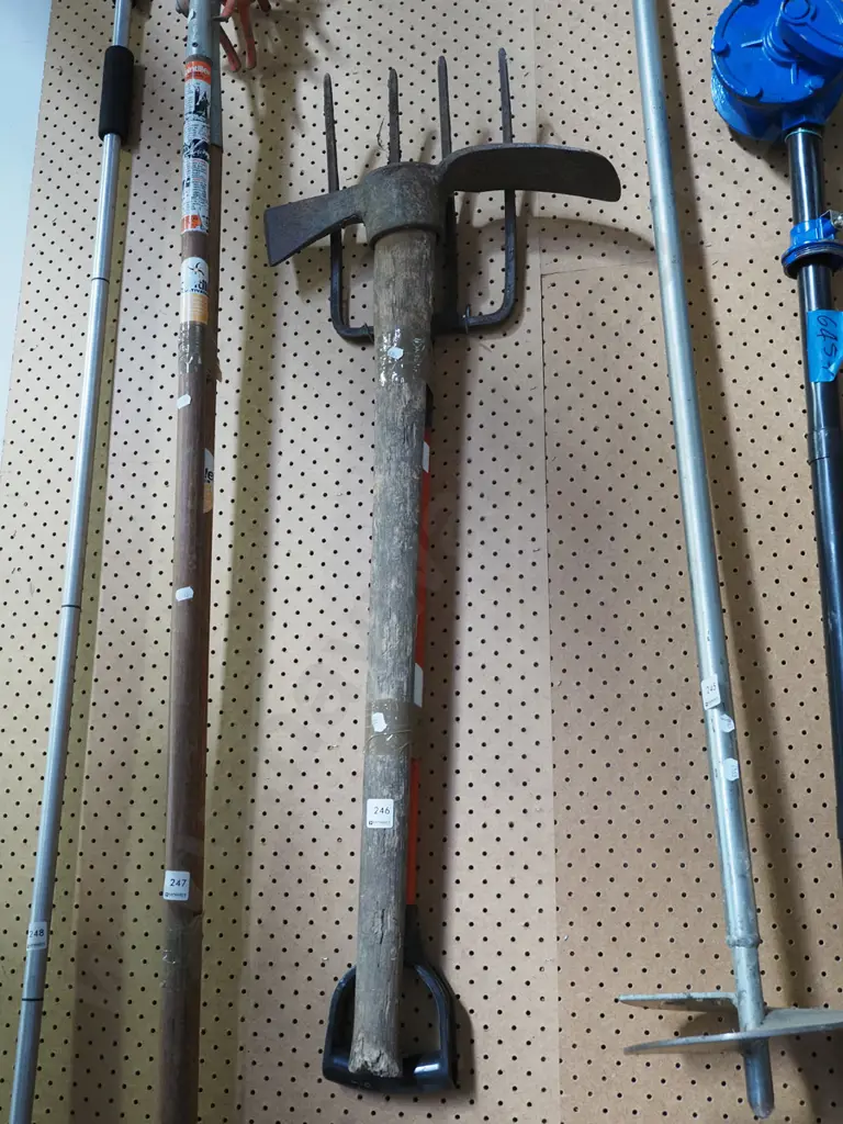 fork, vintage grubber Image 1++