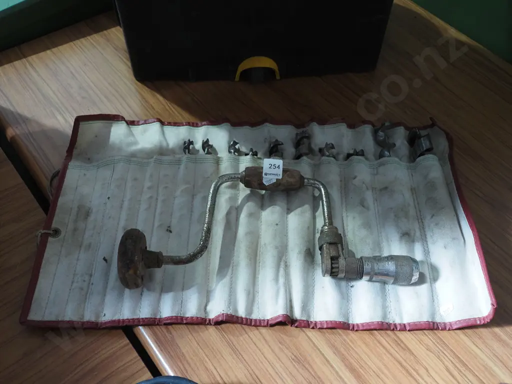 vintage brace and bits Image 1++