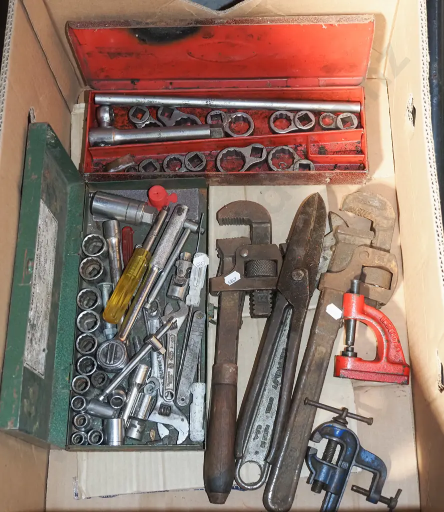 box; socket sets, plumber's stilsons, tin snips etc Image 1++