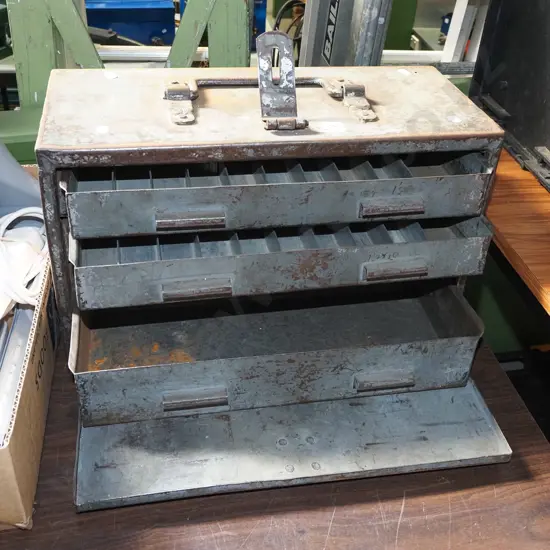 metal tool box