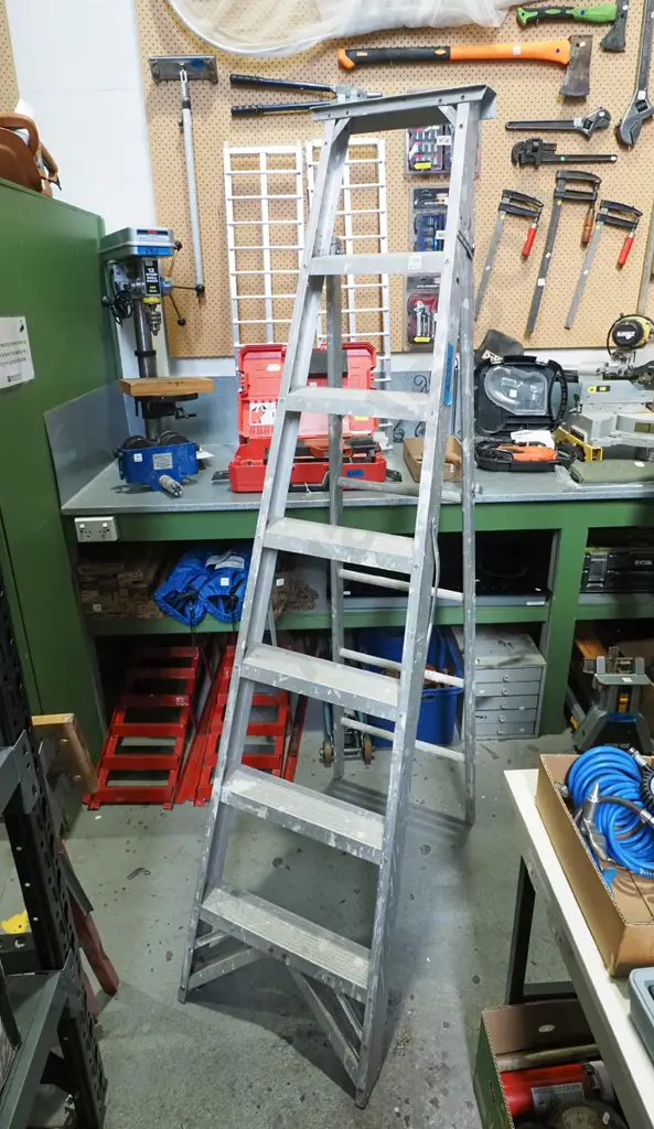 6 step aluminium ladder Image 1++