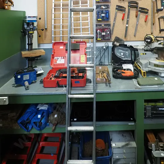 aluminium extension ladder