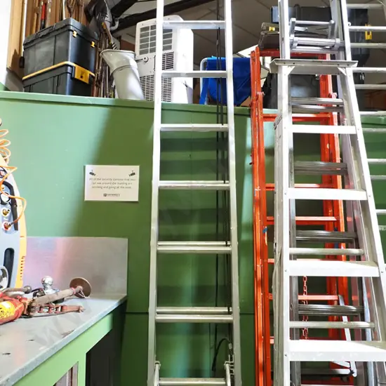 Gorilla aluminium extension ladder