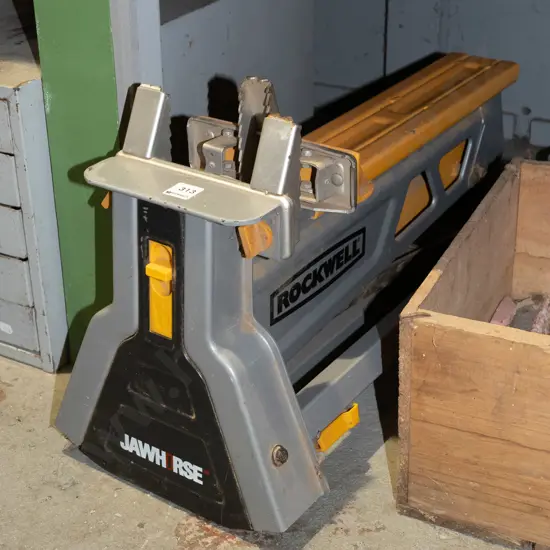 Jawhorse foot operated clamp on stand