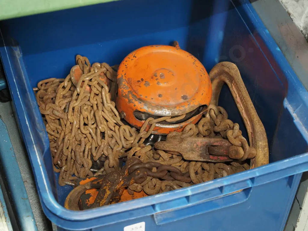 chain hoist Image 1++