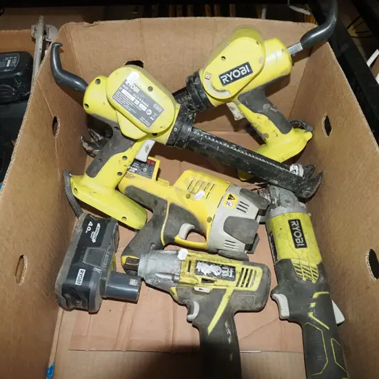 box; Ryobi tools - rattle gun, multi tool, torch, 2x caulking guns, 1 battery - no charger