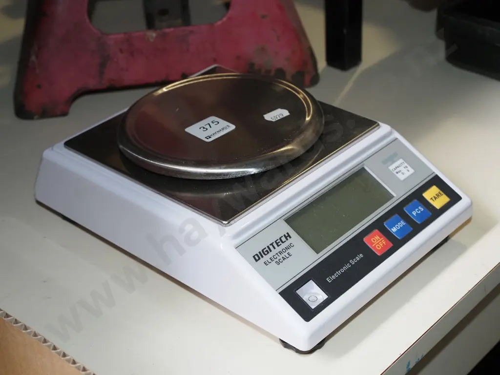 Digitech electronic scales Image 1++