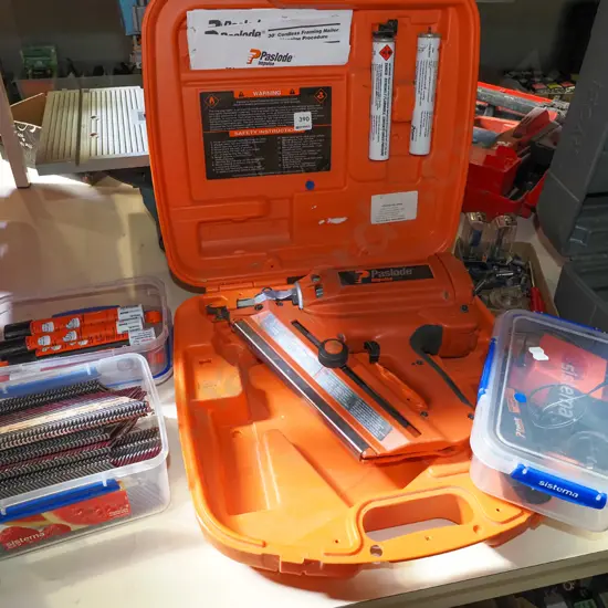 Paslode Impulse cased nail gun with nails, gas canister, batteries and charger