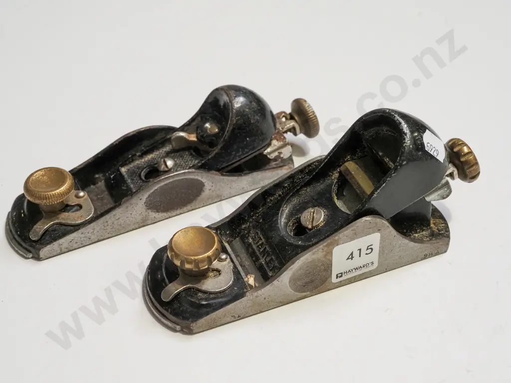 2x small bull nose planes Image 1++