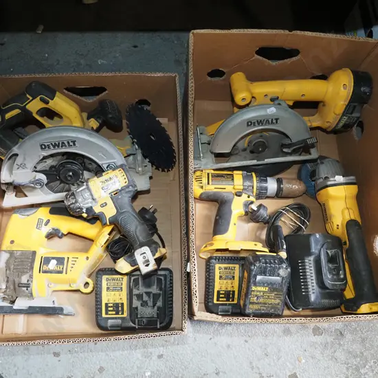 2x boxes of Dewalt battery powered tools; angle grinder, plunge saw, skilsaw, jig saw etc 