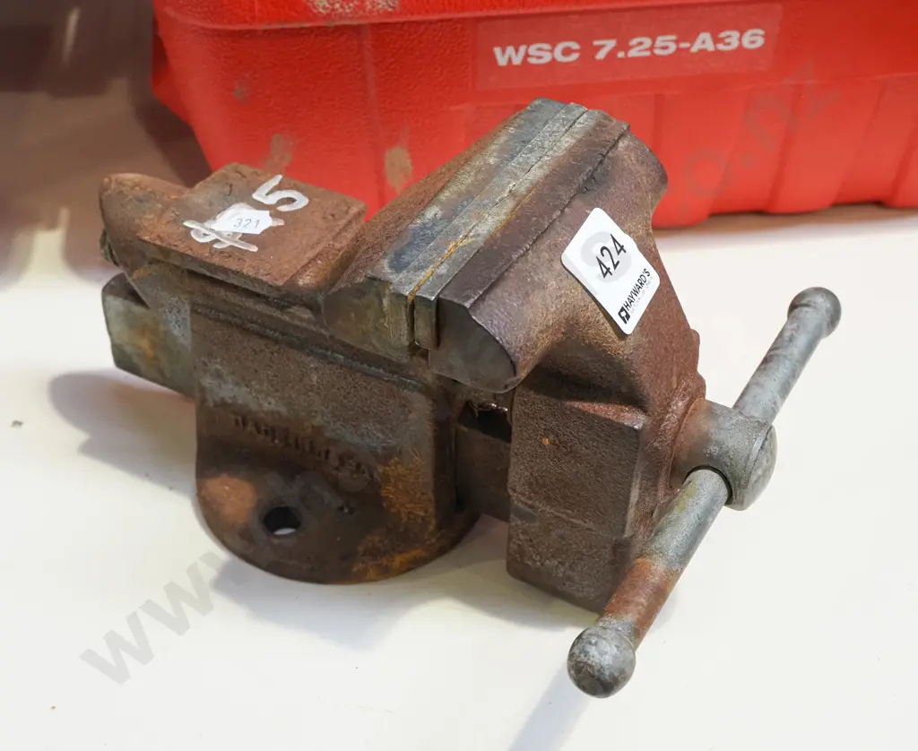 90mm engineer's vice Image 1++