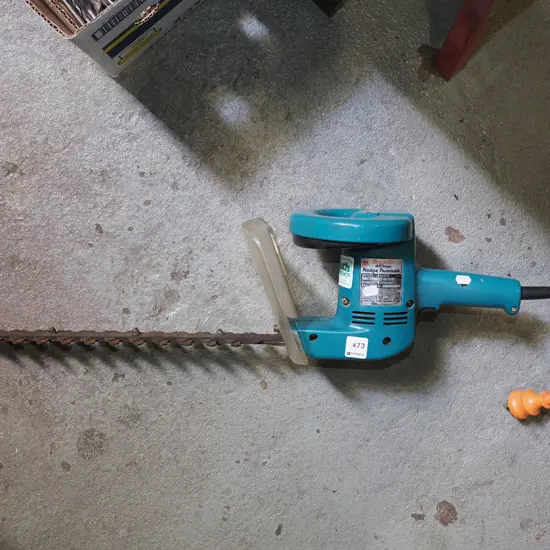 Makita hedge trimmers