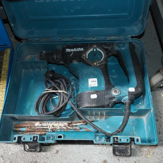 Makita rotary hammer drill in case - missing handle