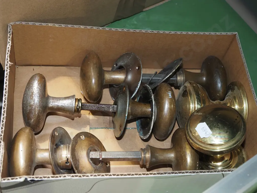 vintage door handles Image 1++