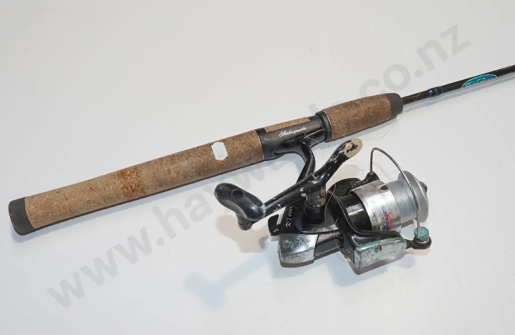 fishing rod and reel Image 1++