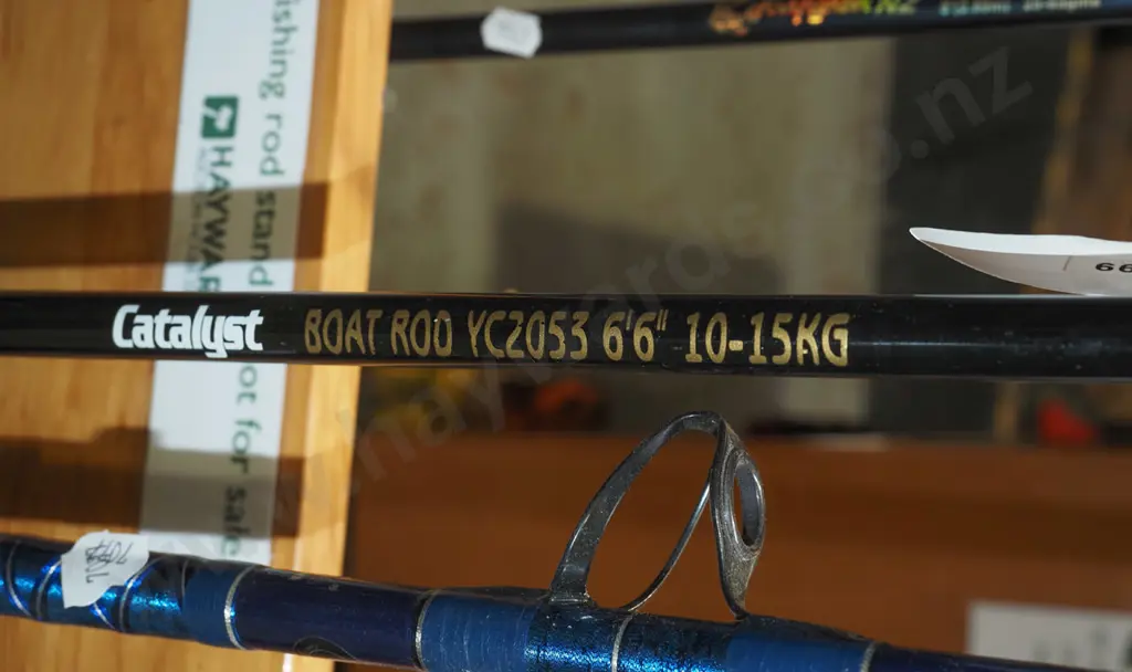 2x fishing rods - orange dots Image 1++
