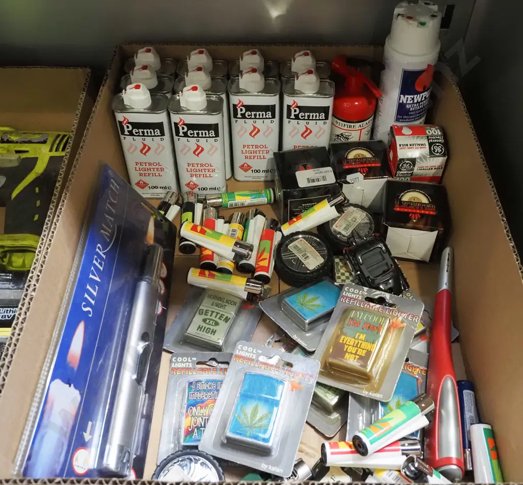 box; lighter fluid, cigarette lighters etc Image 1++