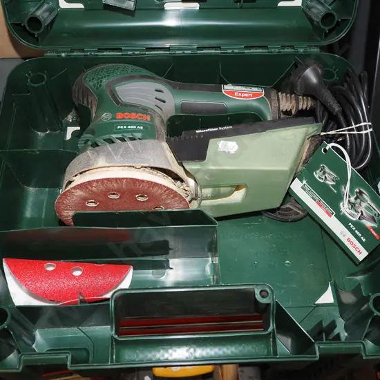 Bosch PEX400 random orbital sander