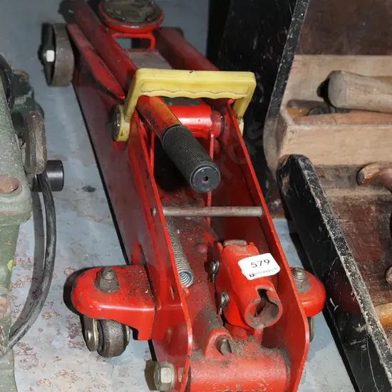 trolley jack