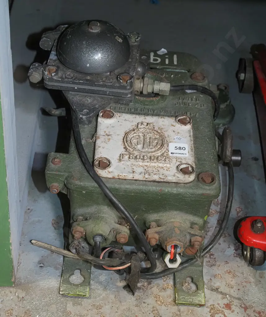vintage  bomb proof telephone Image 1++