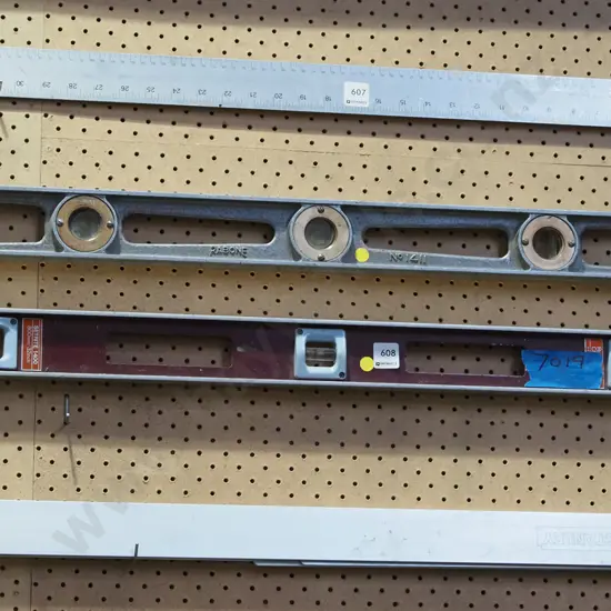 2x builder's levels Longest L800