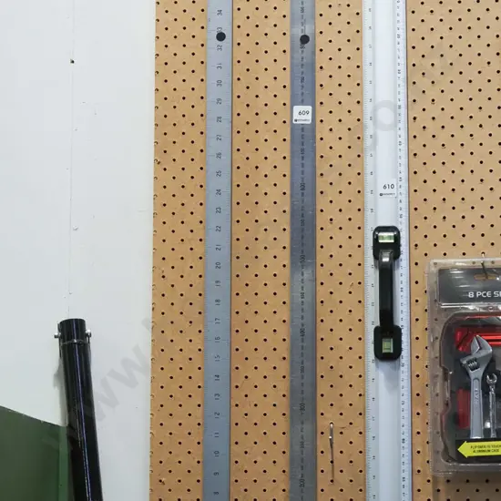 2x metal rulers - black dots