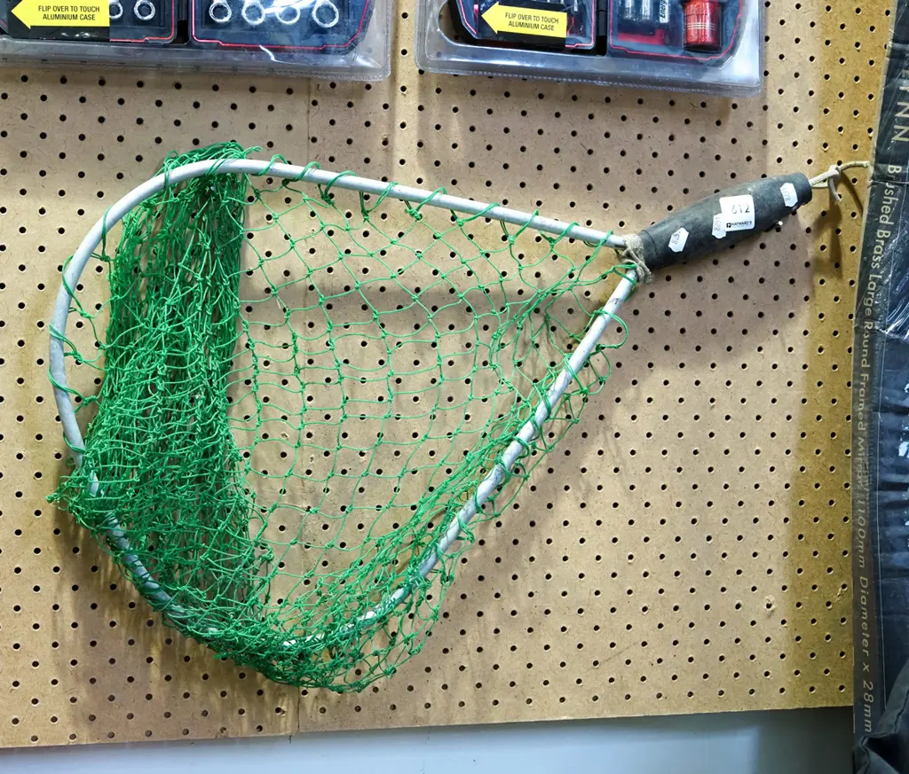 fishing landing net Image 1++