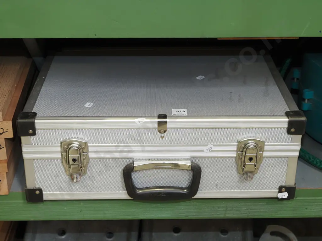 alloy attache case Image 1++
