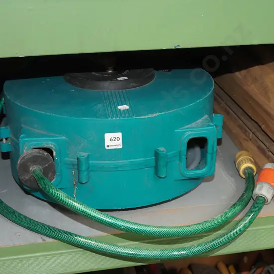 retractable garden hose reel - missing wall mount