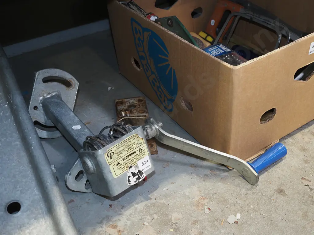 boat winch Image 1++