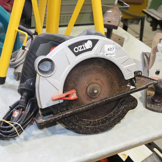 Ozito circular saw