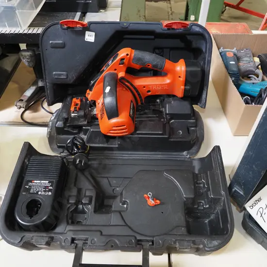 cased Black and Decker battery powered plunge saw - 1x battery and 1x charger